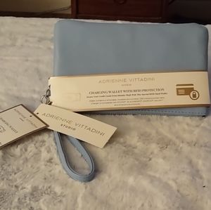 ADRIENNE VITTADINI charging wallet
